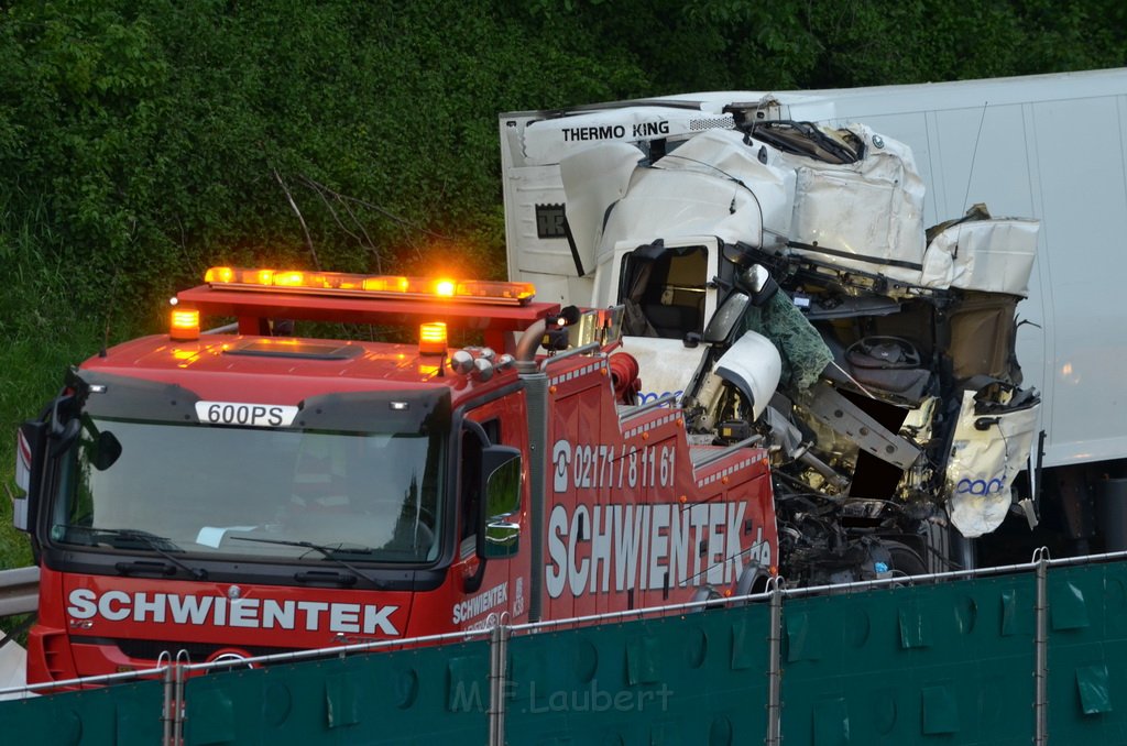 Wieder schwerer VU A 1 Rich Saarbruecken vorm AK Leverkusen P2603.JPG - Miklos Laubert